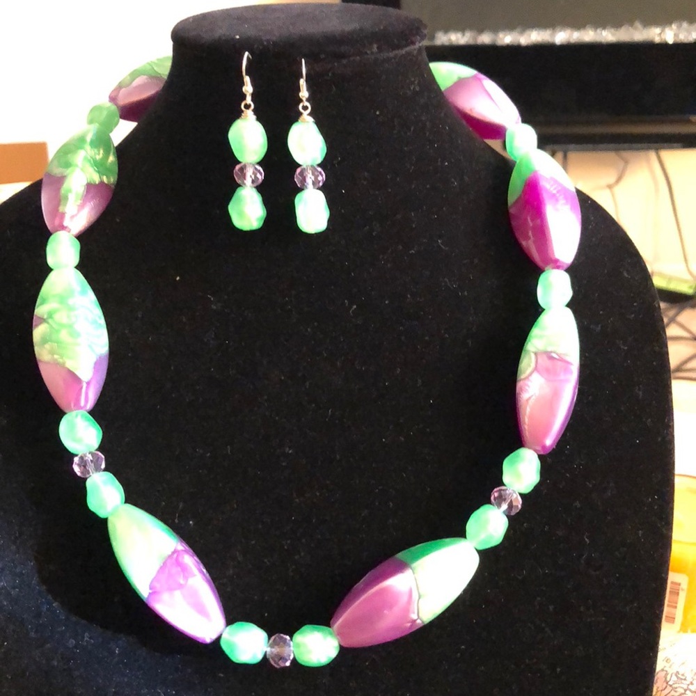 Necklace and Earring Set